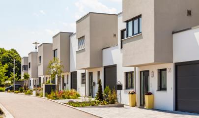 A line of twin house buildings